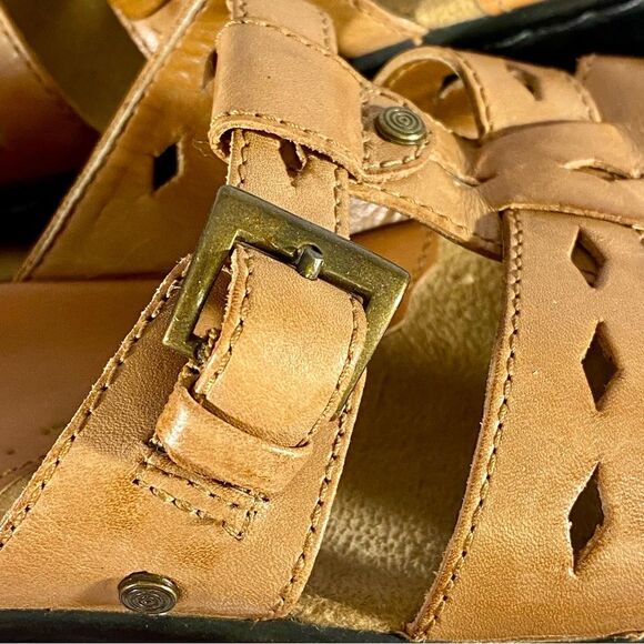 Clarks Brown Leather Sandals Slip on Open Toe Womens Size 7 Adjustable Straps - Picture 11 of 11